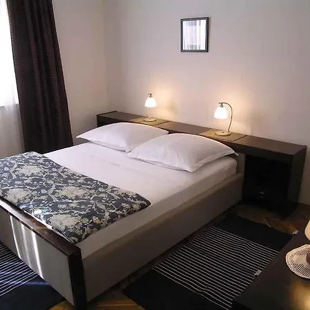Apartments In Pag - Insel Pag 41704 Appartement *
