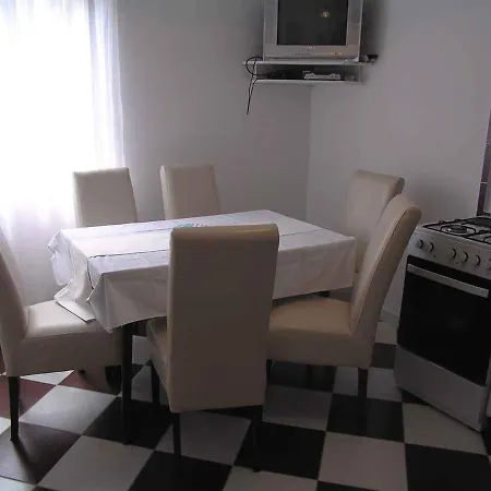 Apartments In Pag - Insel Pag 41704 Appartement
