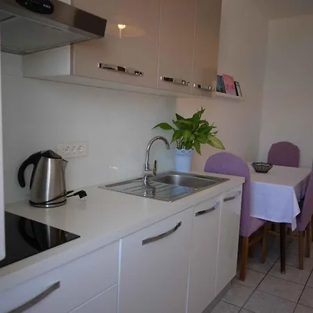 Appartement Apartments In Pag - Insel Pag 41704 *