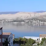 Apartments In Pag - Insel Pag 41704 Apartmán Pag Town